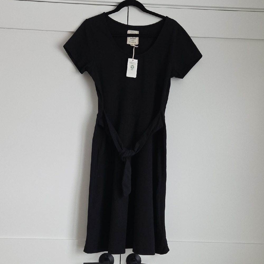 Hope & Henry Short Sleeve Black Organic GOTS Cotton New 10